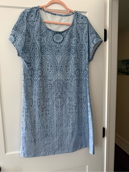 Dresses & Skirts - Blue Paisley Mini Dress - Lightweight Short Sleeve